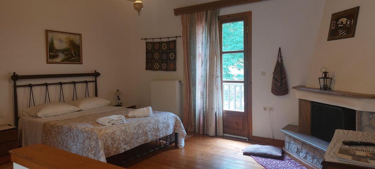 Andrea Sofi Guesthouse ディミツァナ エクステリア 写真
