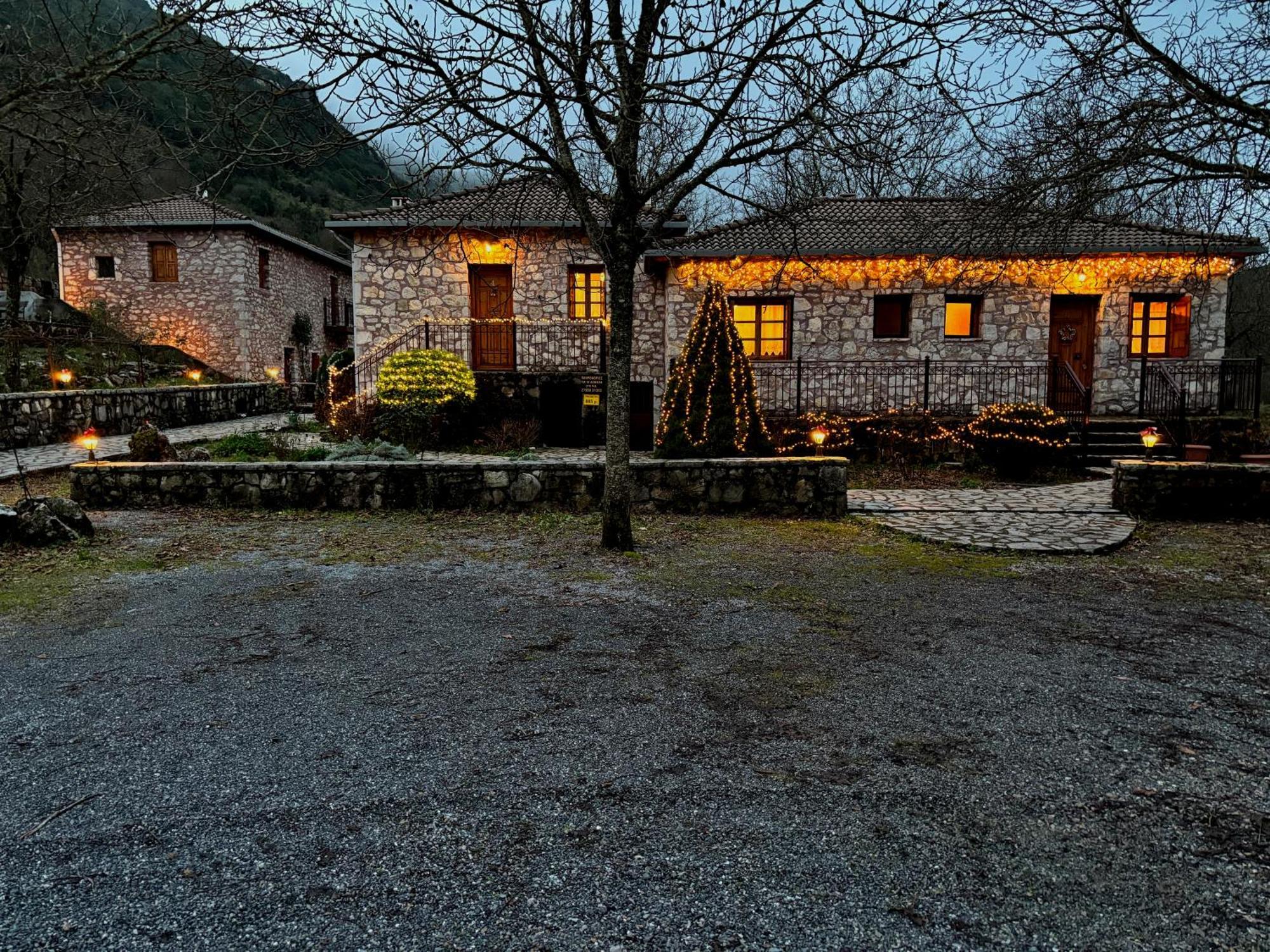 Andrea Sofi Guesthouse ディミツァナ エクステリア 写真