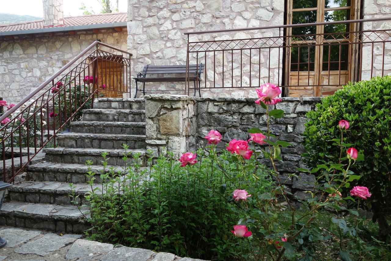 Andrea Sofi Guesthouse ディミツァナ エクステリア 写真